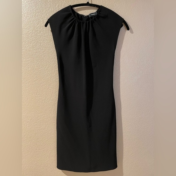 Theory Elegant Black Dress - Picture 1 of 5